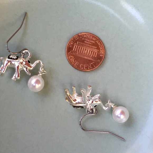 Flirty elephants with pearl colored beads - Picture 7 of 8